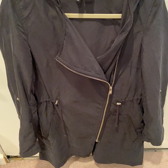 H&M light jacket - Picture 4 of 5